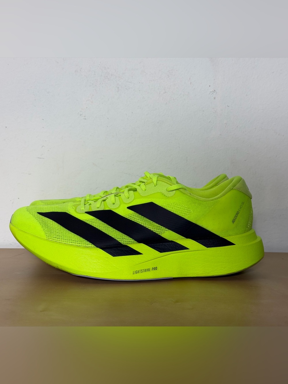 adidas Adizero Evo SL Lucid Lemon Neon Yellow Black Sneakers JR3416 Men's Sz 11 - Picture 2 of 8